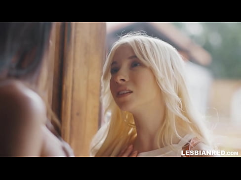❤️ Famke komt thús in pear moanne letter en einiget mei it iten fan har styfmem syn kut ️ Moaie porno by wy ❤